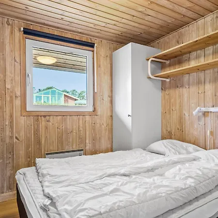 Awesome In With Sauna Casa de Férias
