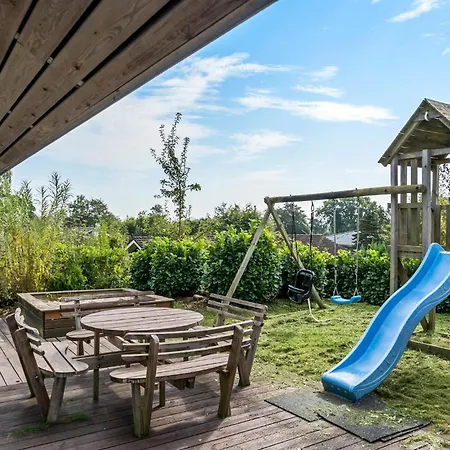 Awesome In With Sauna Casa vacanze